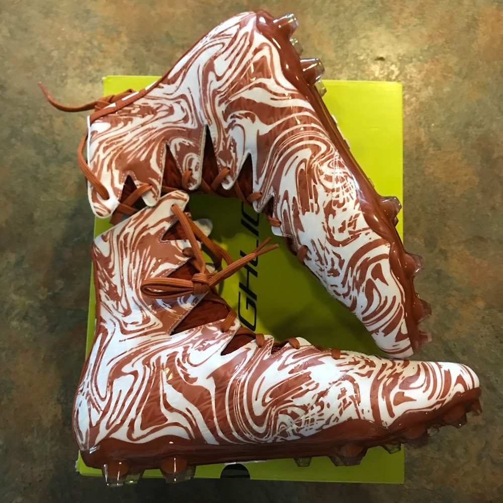 Under Armour Highlight Lux Mc cleats NWB 12.5